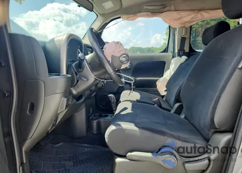 2011 Nissan Cube Base z USA, uszkodzony, nr VIN JN8AZ2KR7BT202437